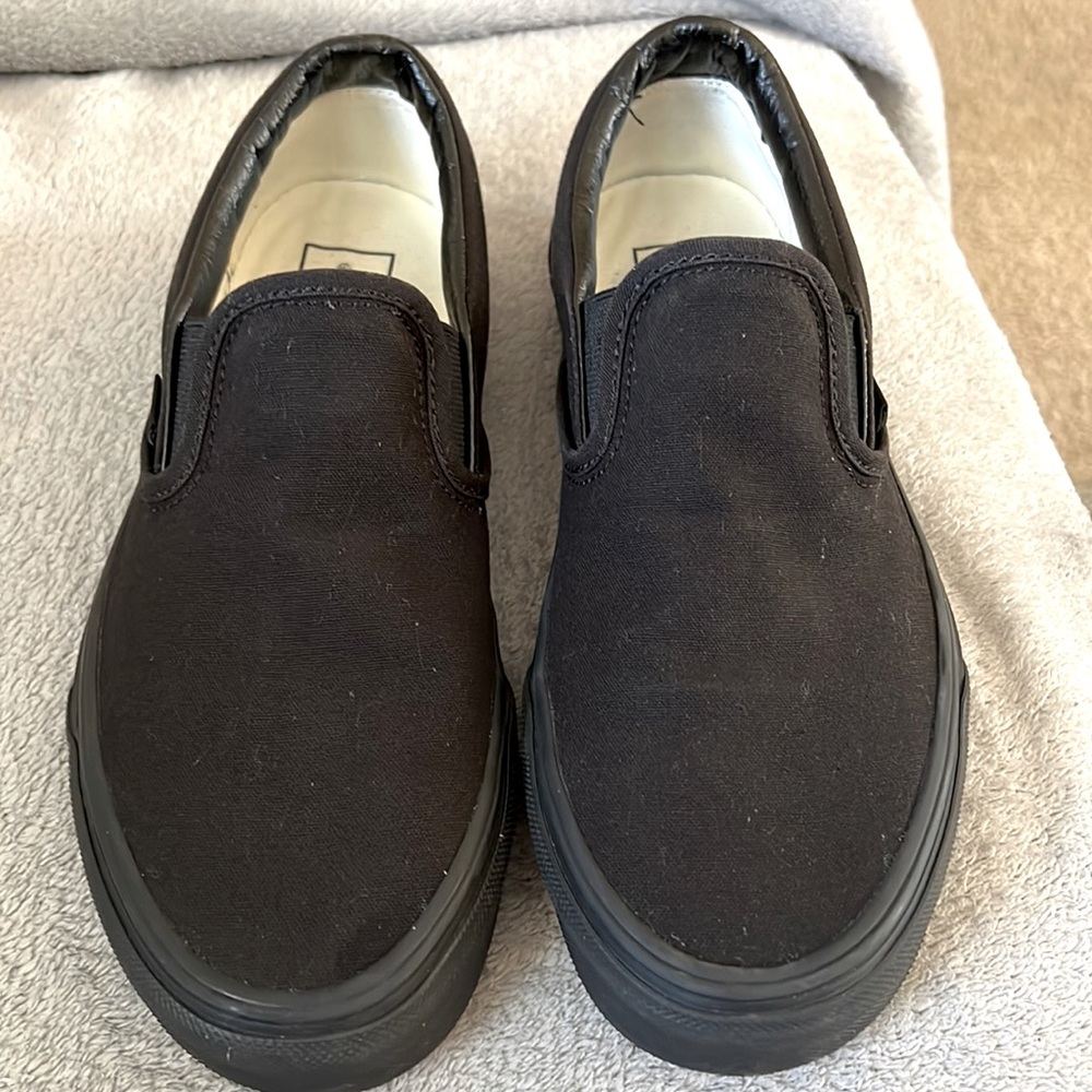 Black Vans